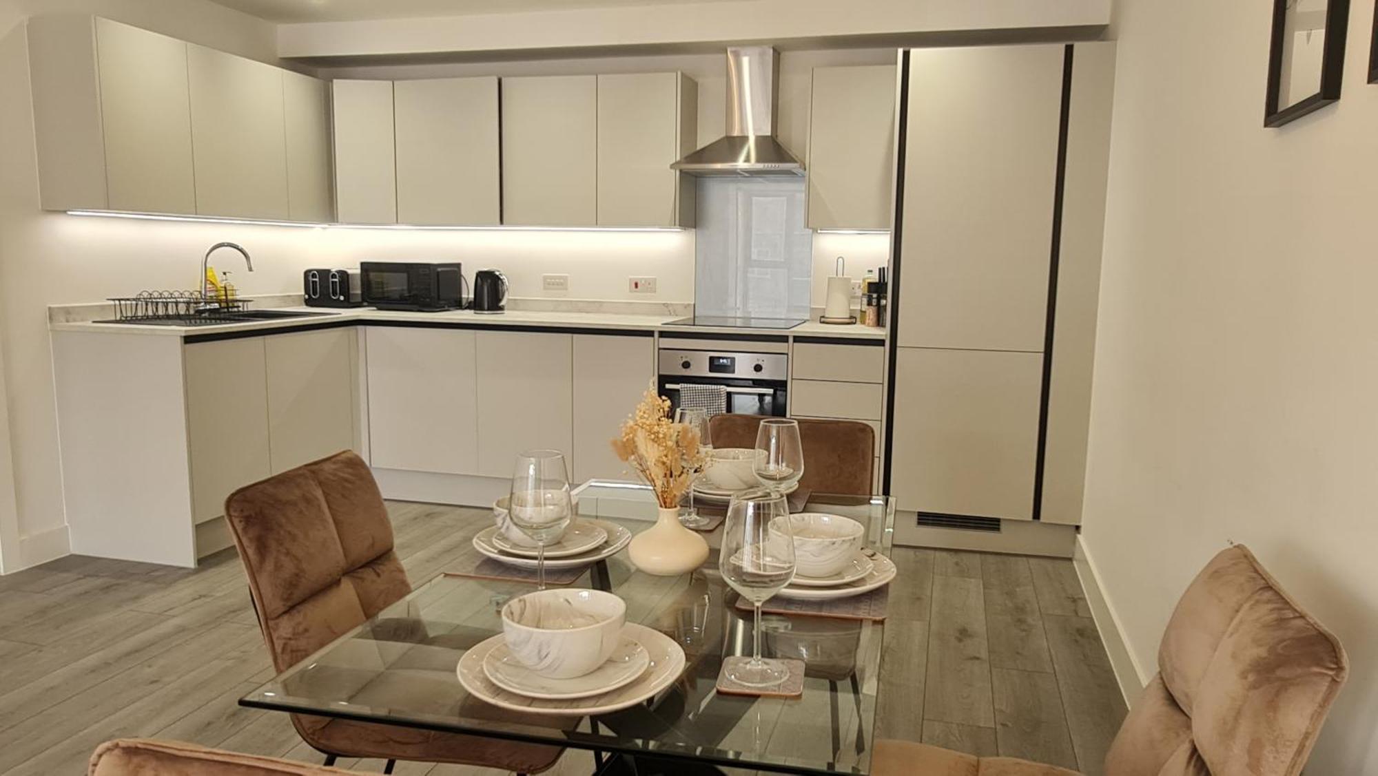 Modern City Apartment Хемел Хемпстед Екстериор снимка